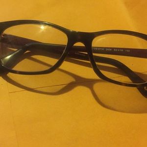 Meet your Posher, Mildred